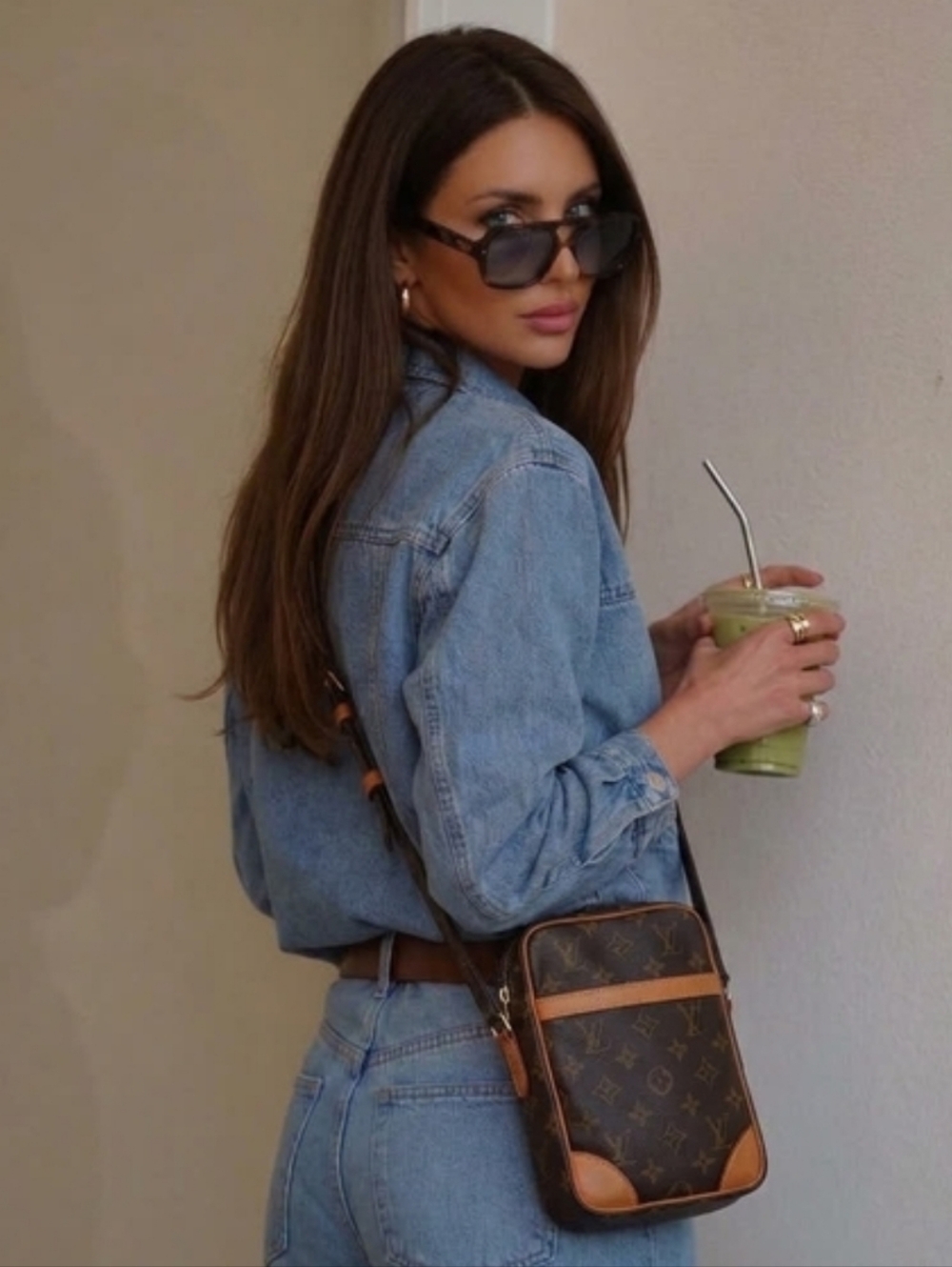 Louis Vuitton Monogram Danube Crossbody Bag Vintage 1995 ✨ COA - Picture 4 of 16